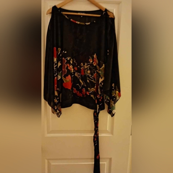 Papillon Black + Red Sheer Flowy Floral Sheer Blouse (L) - Picture 2 of 3